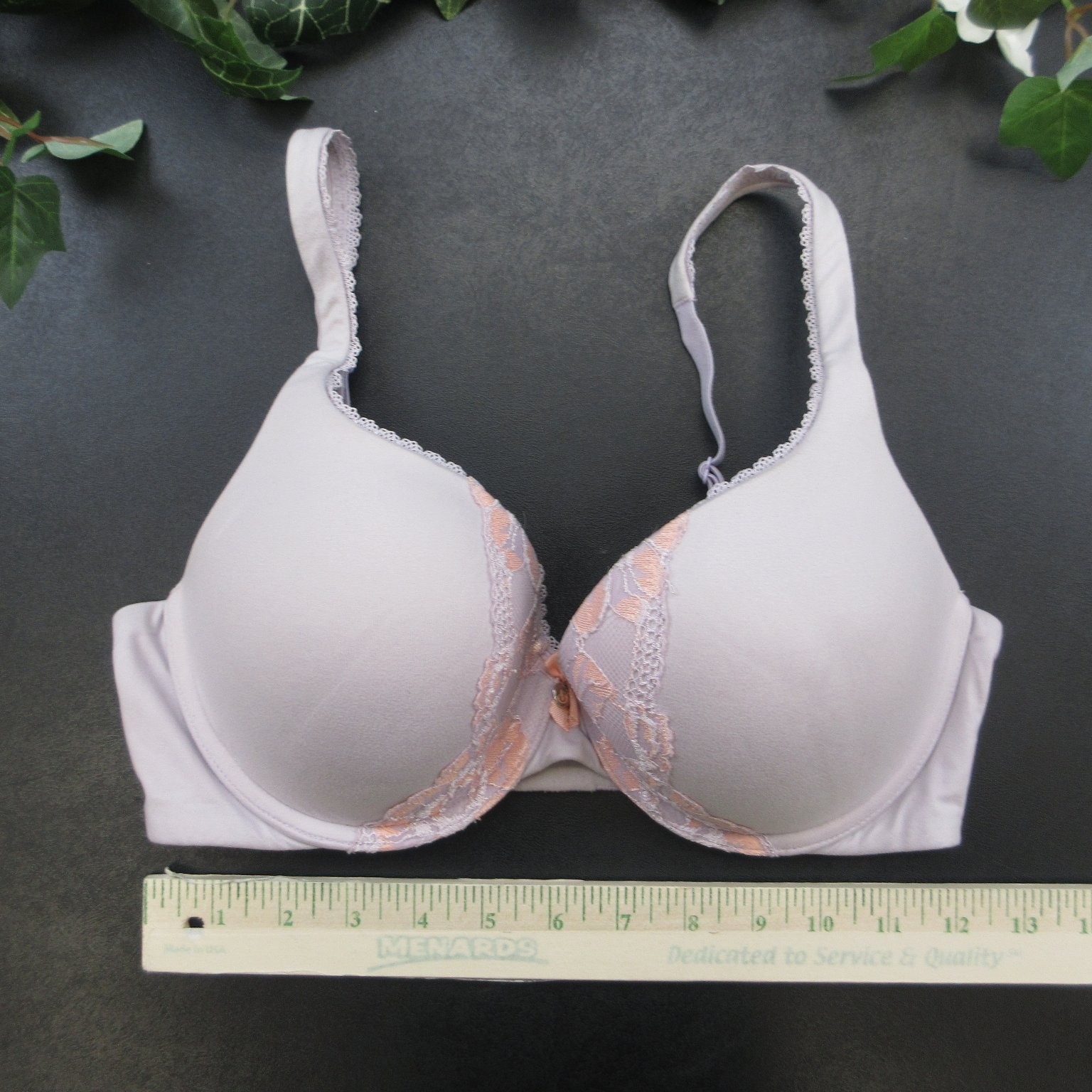 Victoria’s Secret Women’s Bra 32DD Lavender Peach Lace Padded Underwire