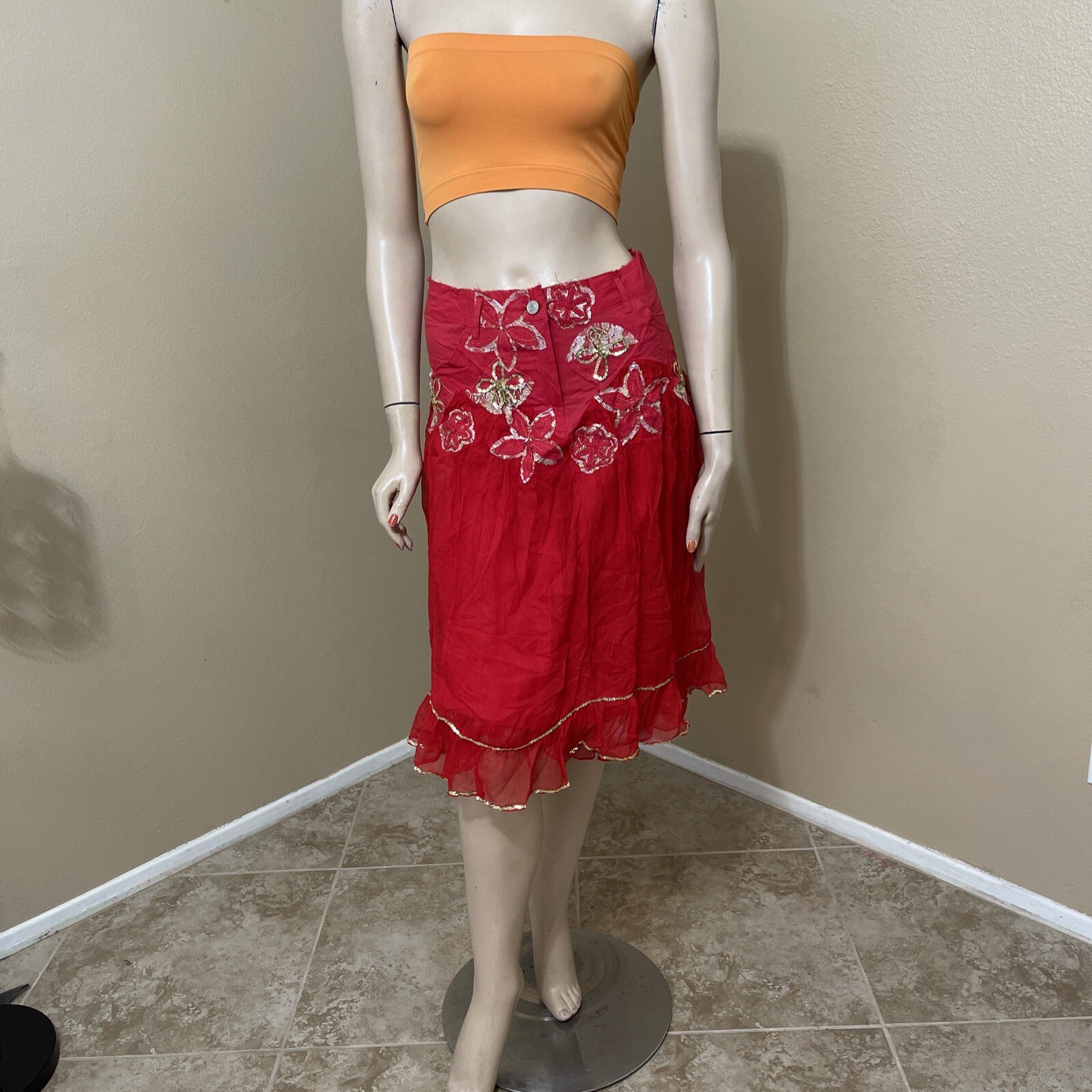 Women’s Red Silk Casual Beaded Embroidered Ruffle Zipper Size M(6-8) Skirt