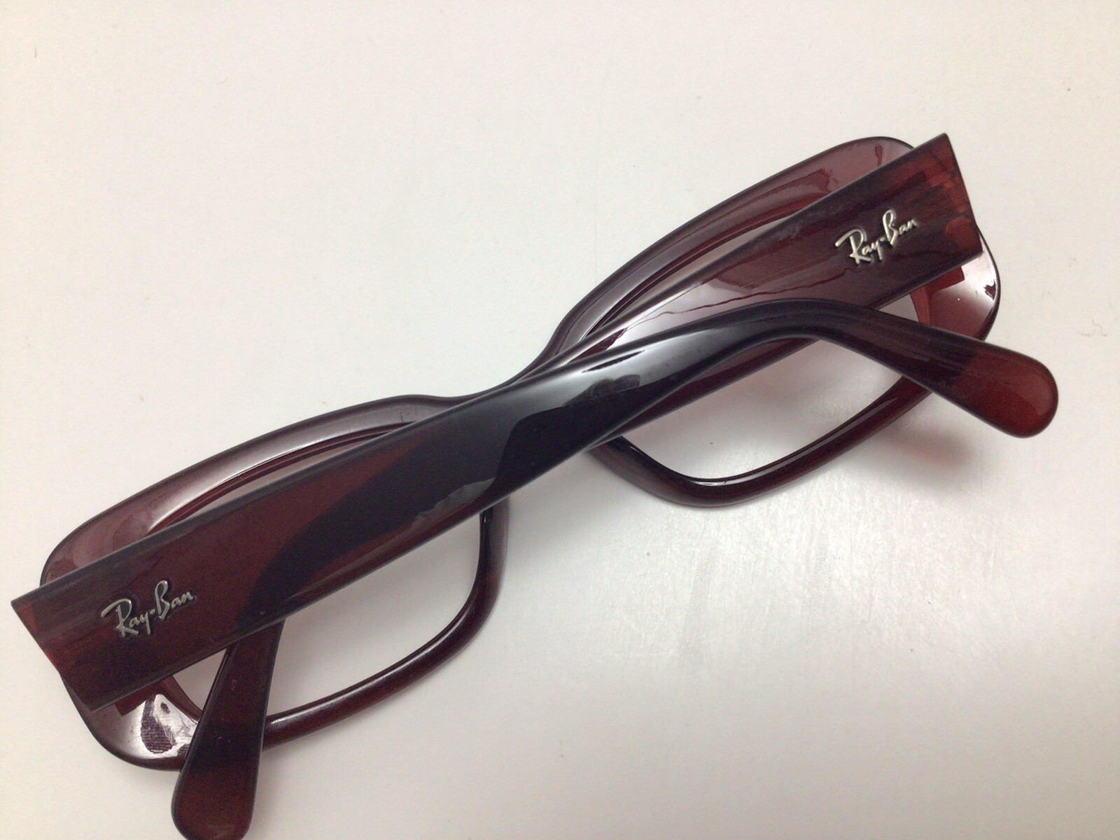 RAY BAN Ladies Sunglasses / Eye Glasses FRAME / Made In Italy￼ RB 4122