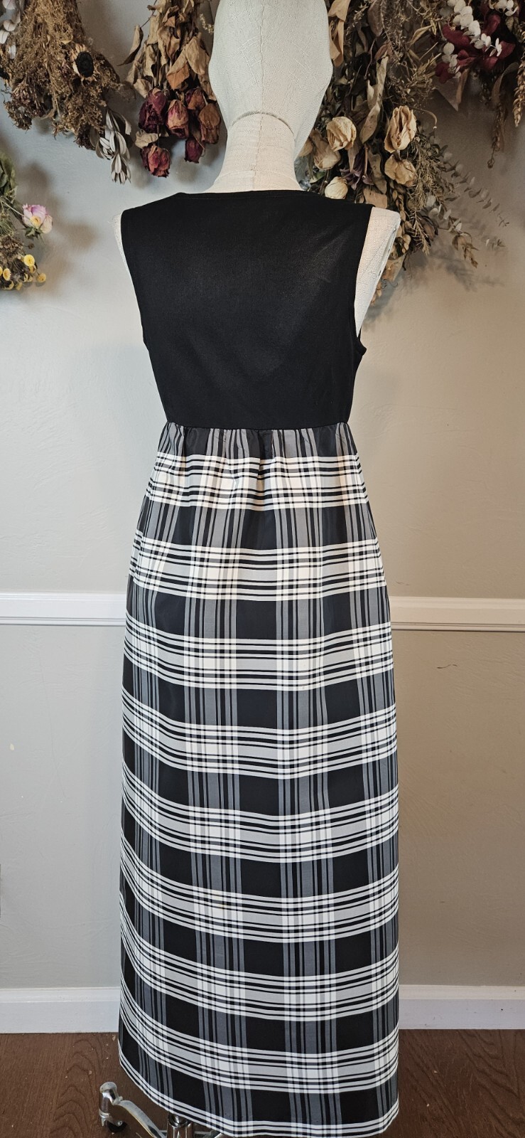 Vintage Black And White Plaid Button Down Dress Bt Brandye As Pictured