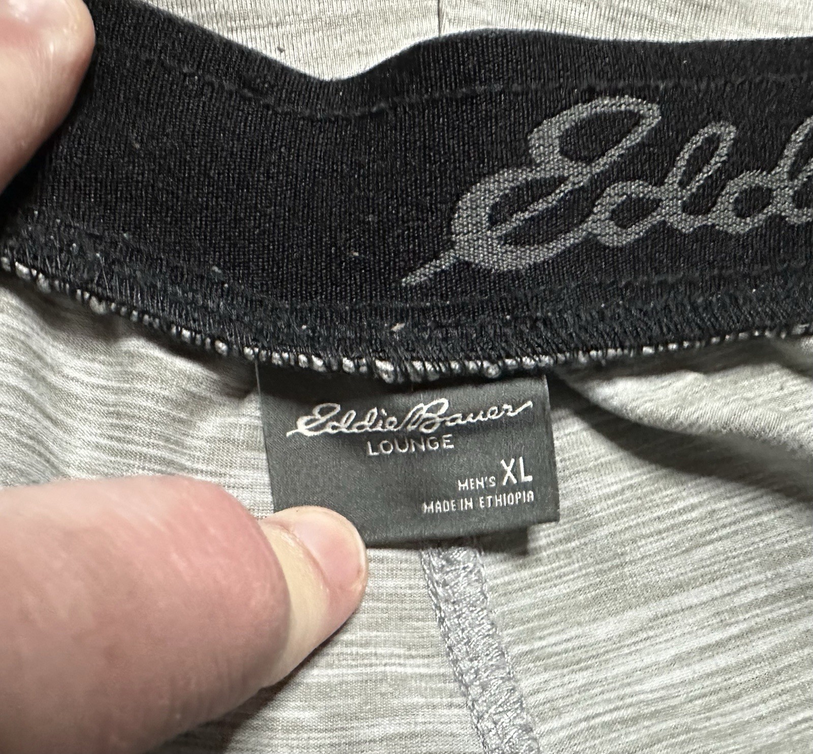Mens Eddie Bauer Athletic Fabric Elastic Waist Lightweight Shorts XL Lounge SW53