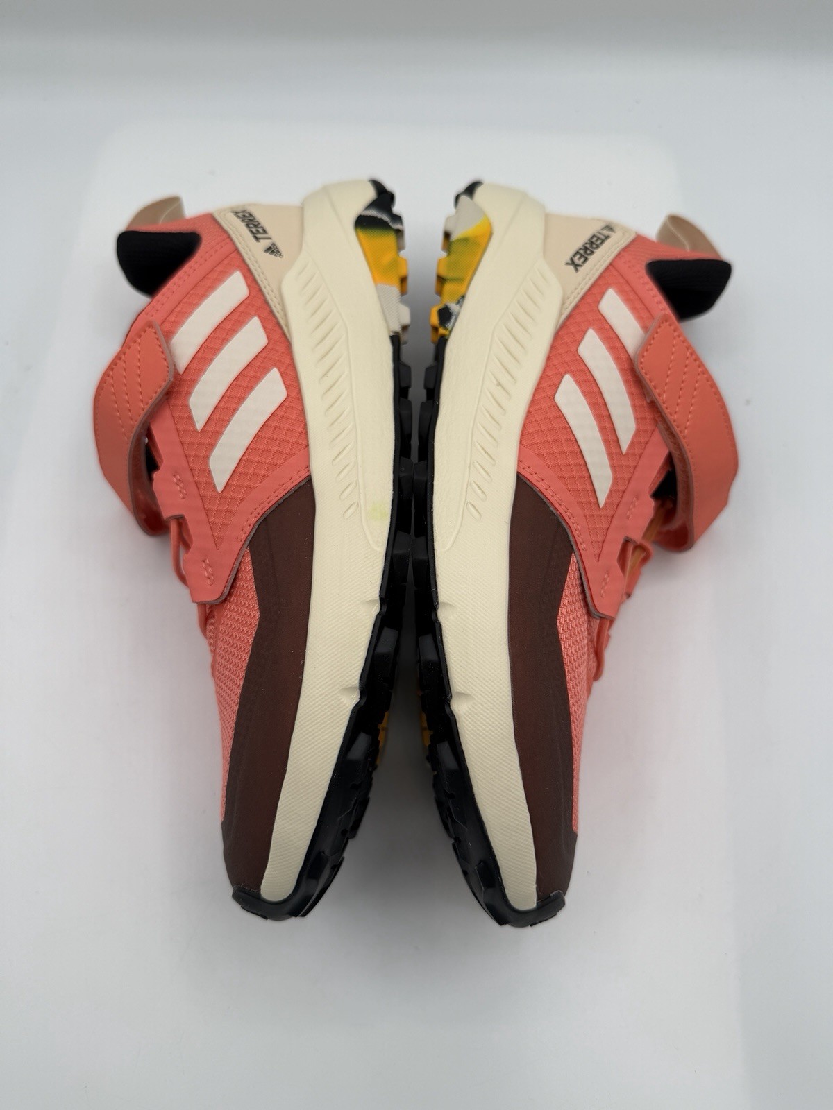 Adidas Terrex Trailmaker C Trail Sneaker,Youth 6,EU 38 2/3, Lightweight, NWOB