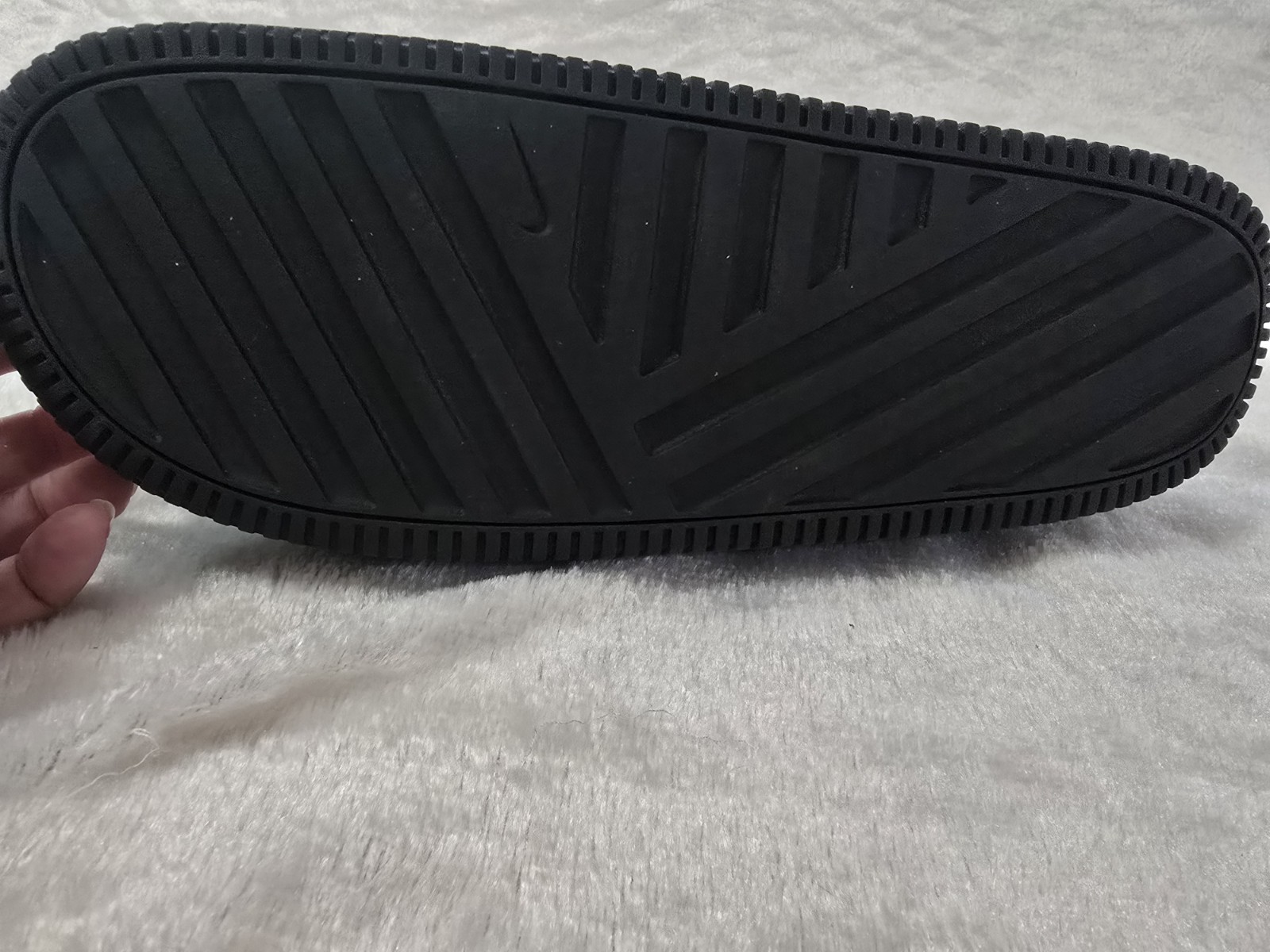 RIGHT SHOE ONLY- Size 12- Men’s Nike Calm Slides in Triple Black