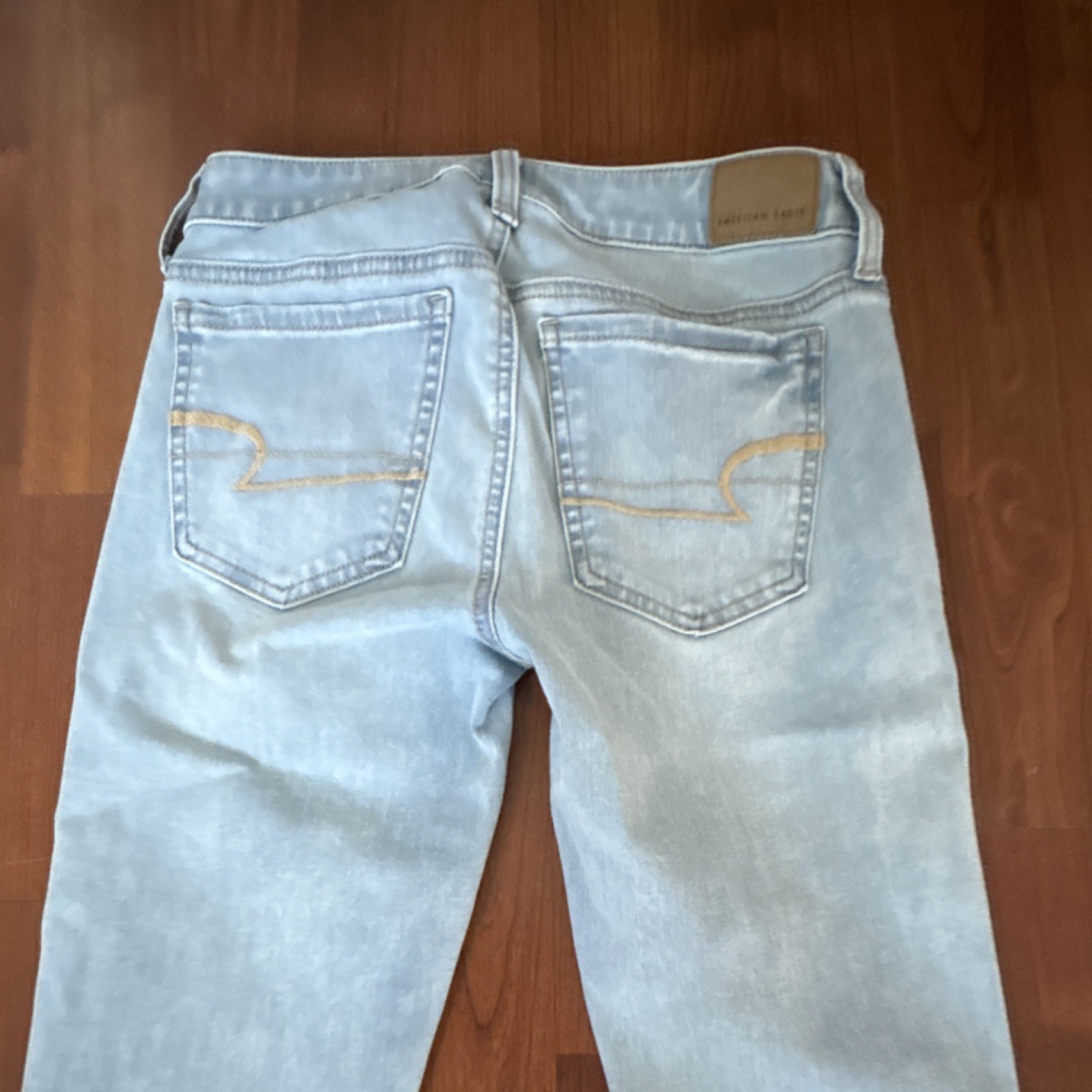 American Eagle Women’s Light Blue Skinny Denim Jeans 5-Pocket Solid Regular