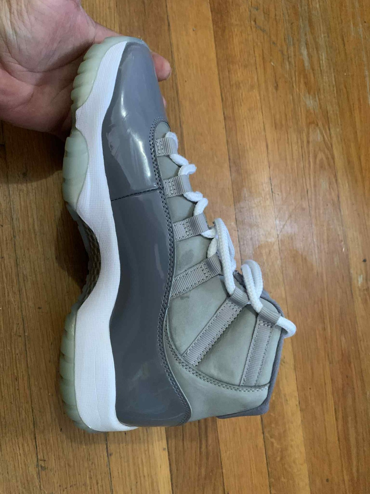 Size 9 – Jordan 11 ‘Cool Grey’ [CT8012-005] (case)