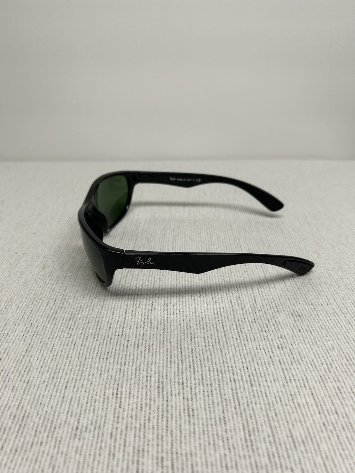 Ray-Ban RB4188 Wrap Sunglasses Black Plastic Frame Green Tinted Glass Lenses