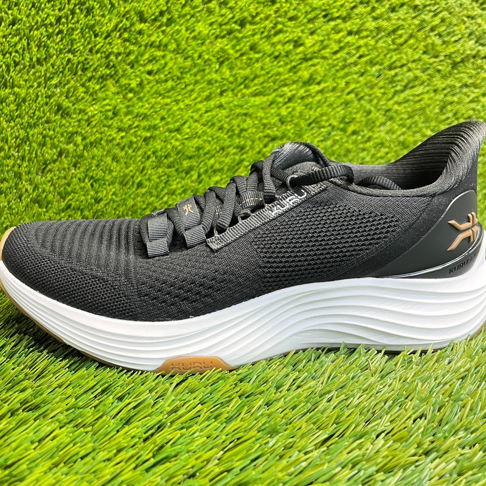 Kuru Atom 2 Womens Size 9 Black White Athletic Running Walking Shoes Sneakers