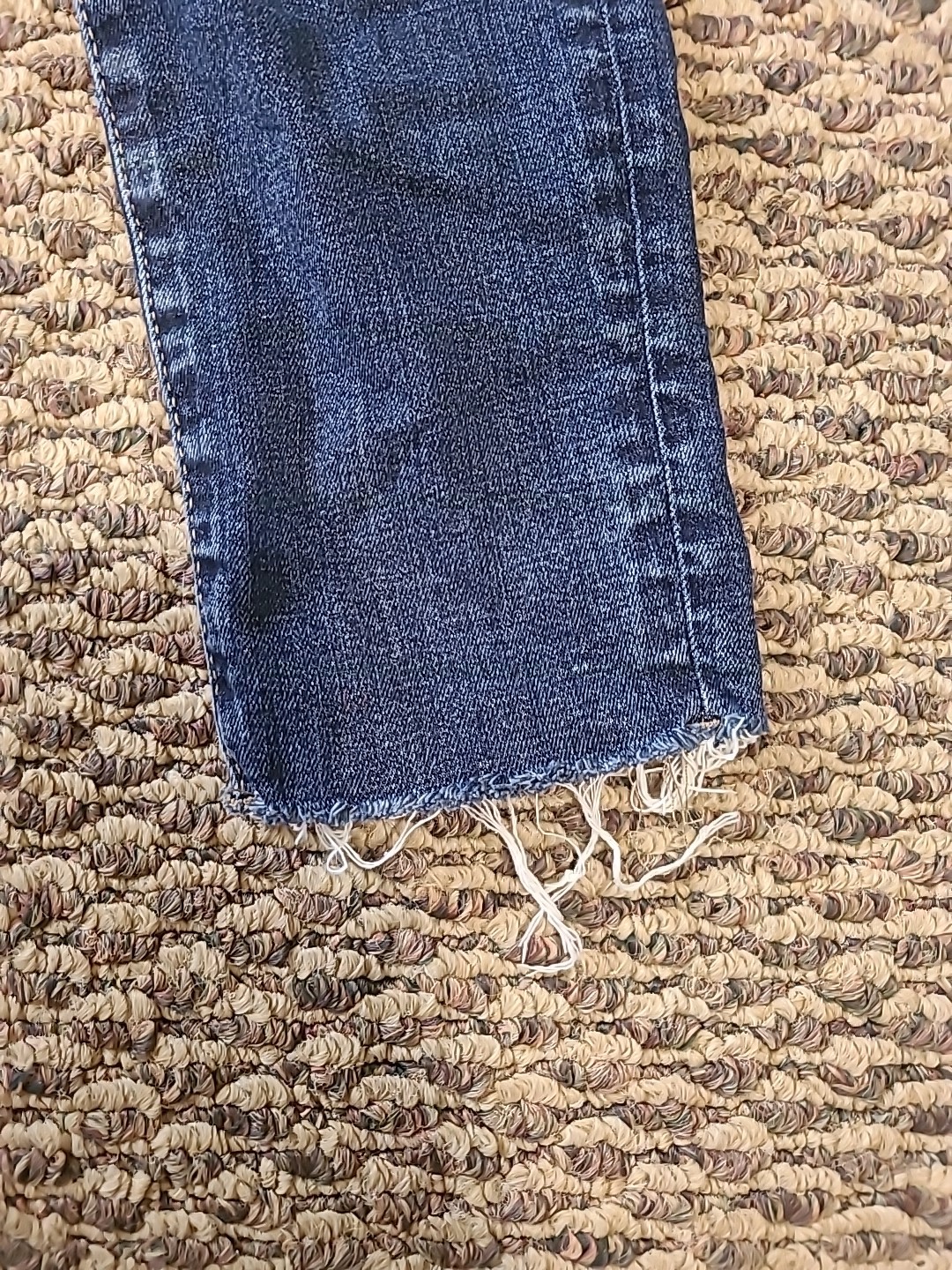 Hudson Collin Mid Rise Skinny Ankle Jeans Size 26 Raw Hem Denim