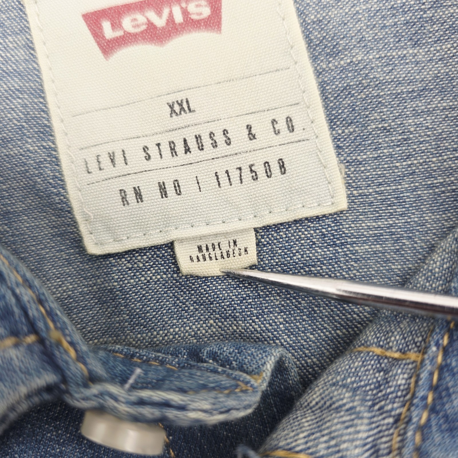 Levi’s Barstow Western Denim Shirt Men’s XXL Blue Snap Long Sleeve 3LYLW2262