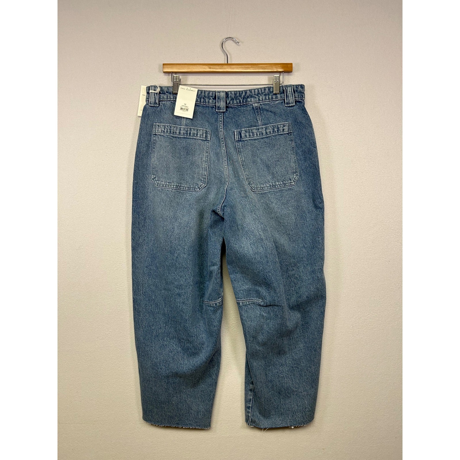 Utility Workwear Free Assembly Womens 12 Blue Carpenter Barrel Jeans Raw Hem