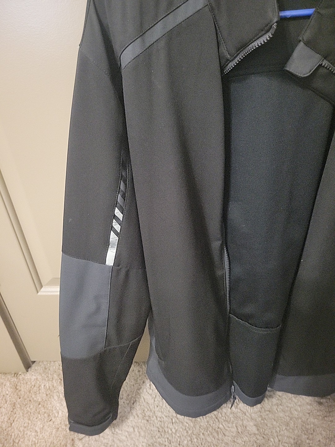 T-Mobile Technology Jacket Mens M Soft Shell Embroidered RARE