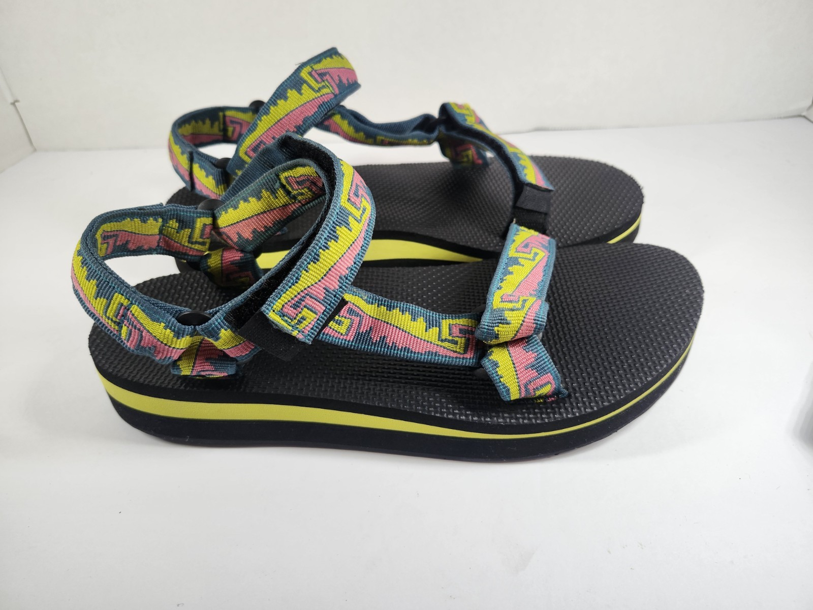 Teva Midform Universal Sandals Women’s Size 8 Sulphur Spring Hiking Outdoor