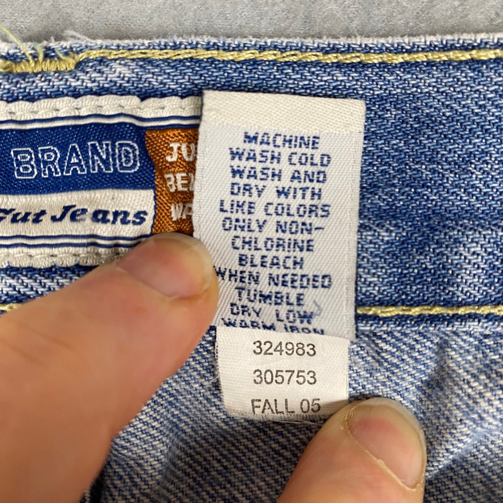 Old Navy Just Below Waist Boot-Cut Medium Wash Denim Jeans Womens 12 Long Y2K