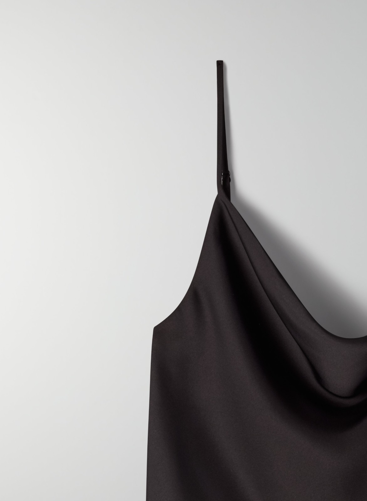 Aritzia Babaton Cowlneck Camisole XXS