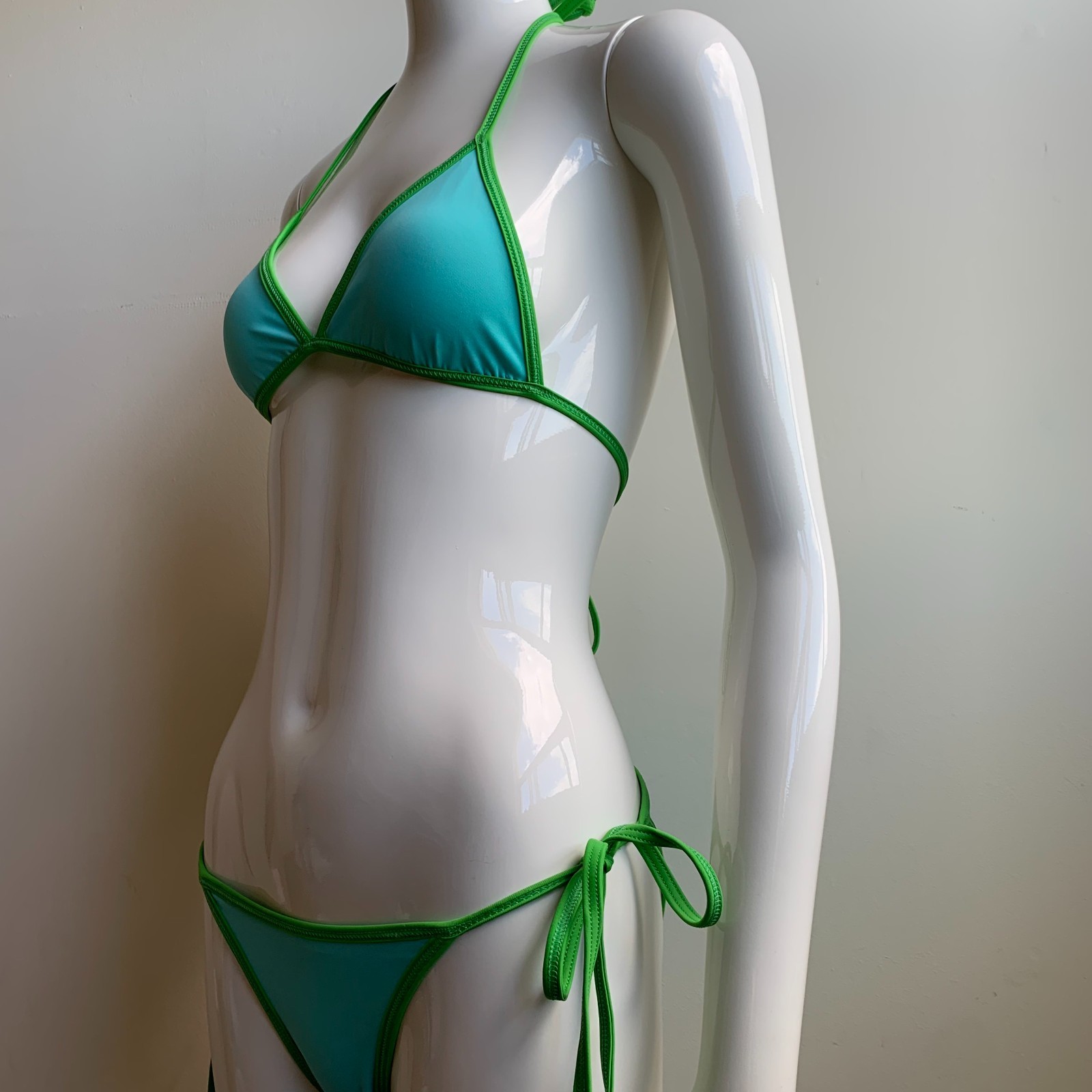 Aaron Chang Vintage Green reversible aqua triangle top tie side Bikini XS