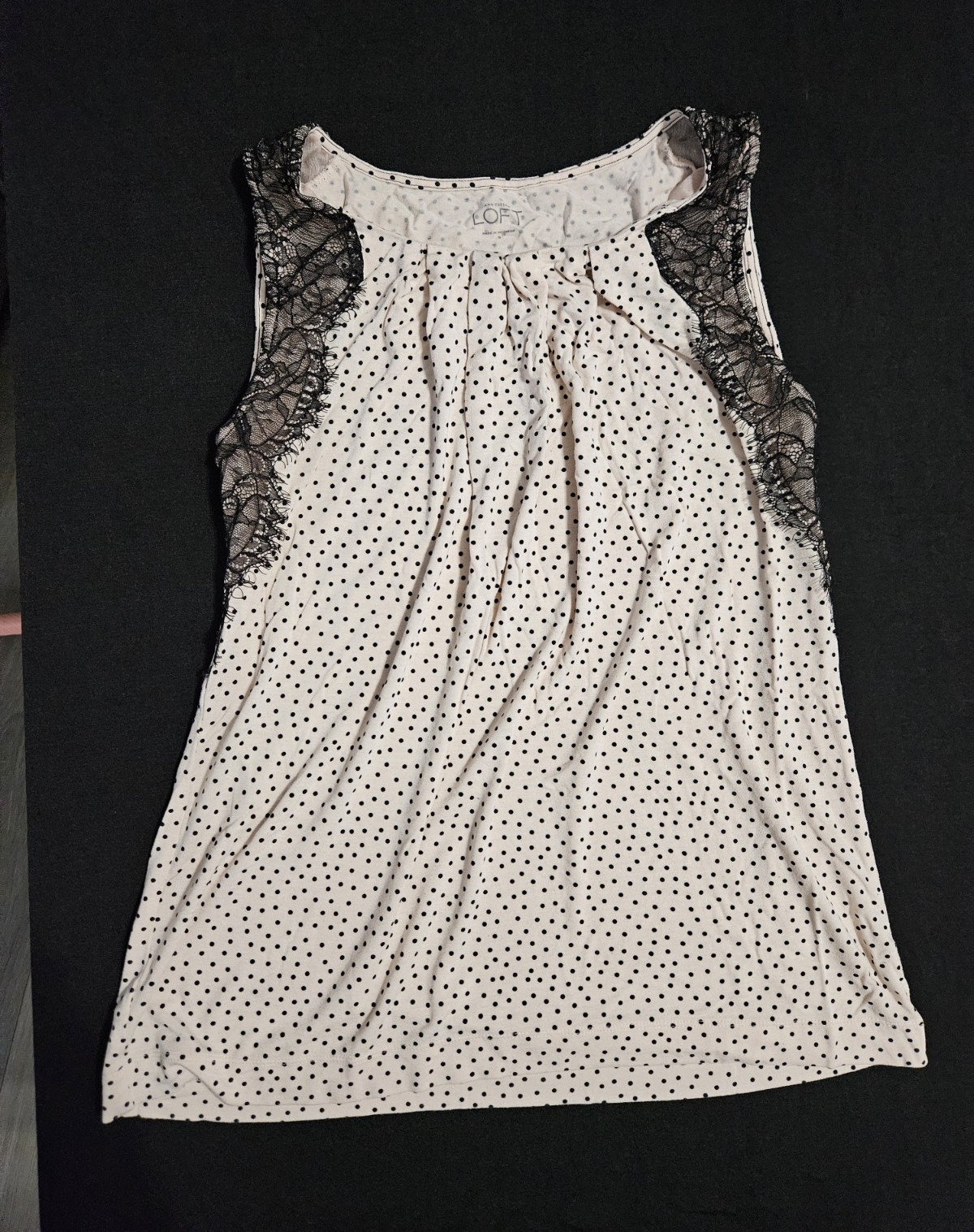 Ann Taylor LOFT White/Black Polka Dot Lace Trim Round Neck Sleeveless Top S
