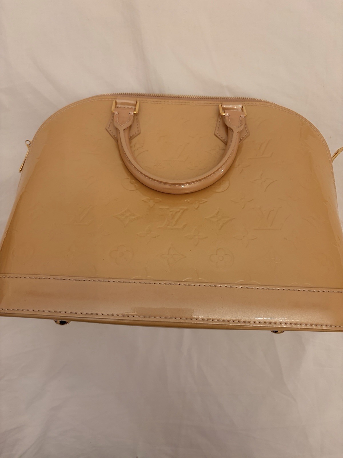 Louis Vuitton Alma Monogram Vernis Patent Beige Zip Satchel Top Handle Gold