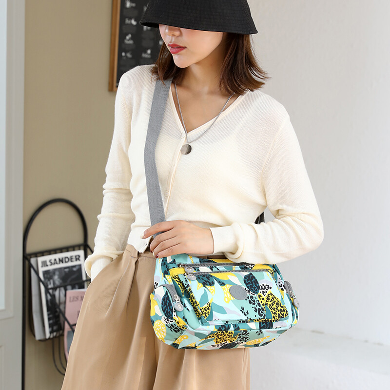 Lightweight Waterproof Bag Women’s One Shoulder Oxford Cloth Bag Crossbody Bag