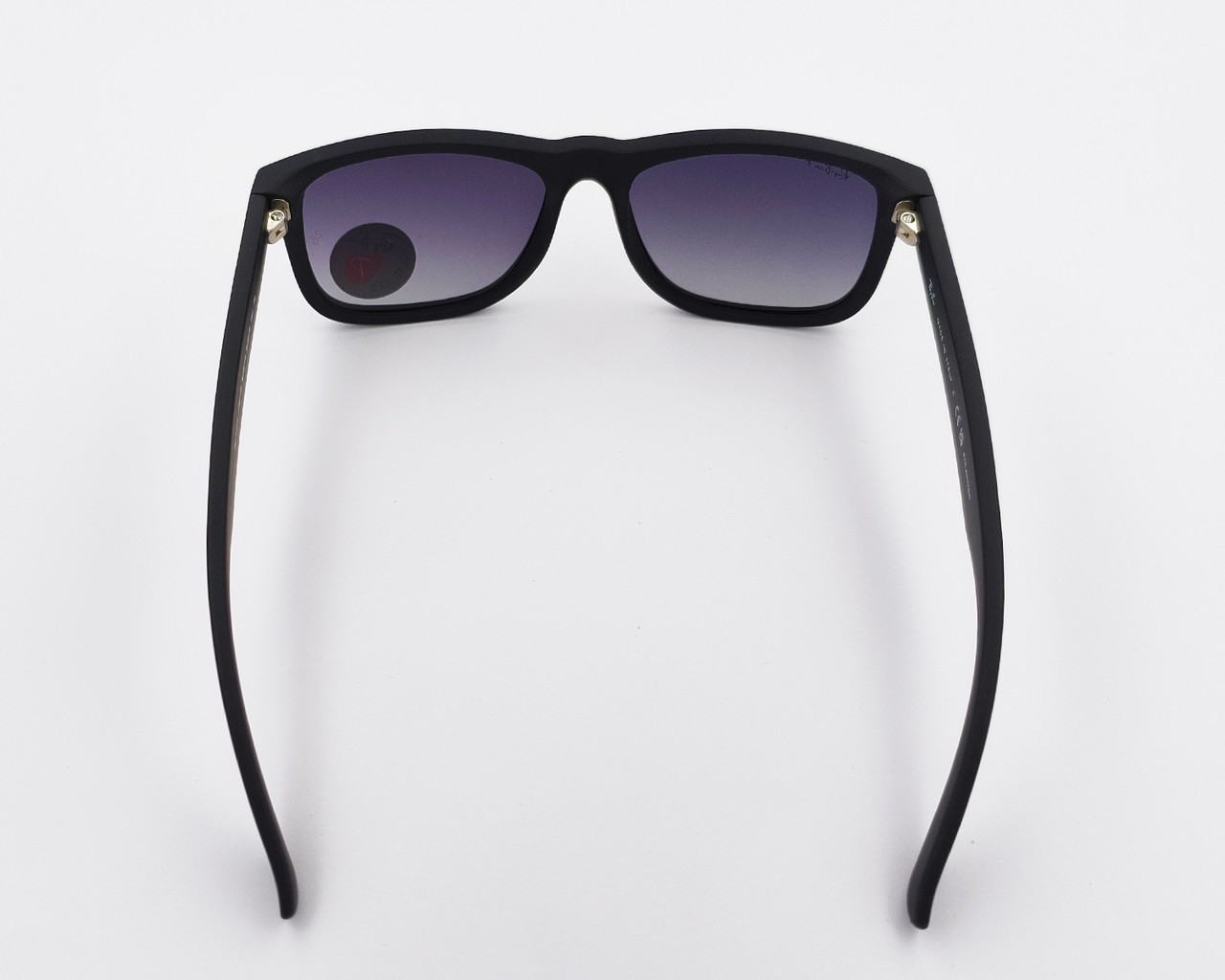Ray-Ban Sunglasses Justin Classic Matte Rubber Black Frame Grey Polarized Unisex