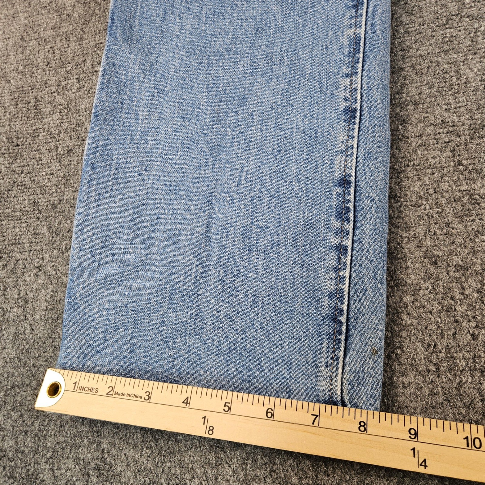 Wrangler 47MWZ Regular Fit Premium Performance Cowboy Cut Jeans Light Wash 38×30