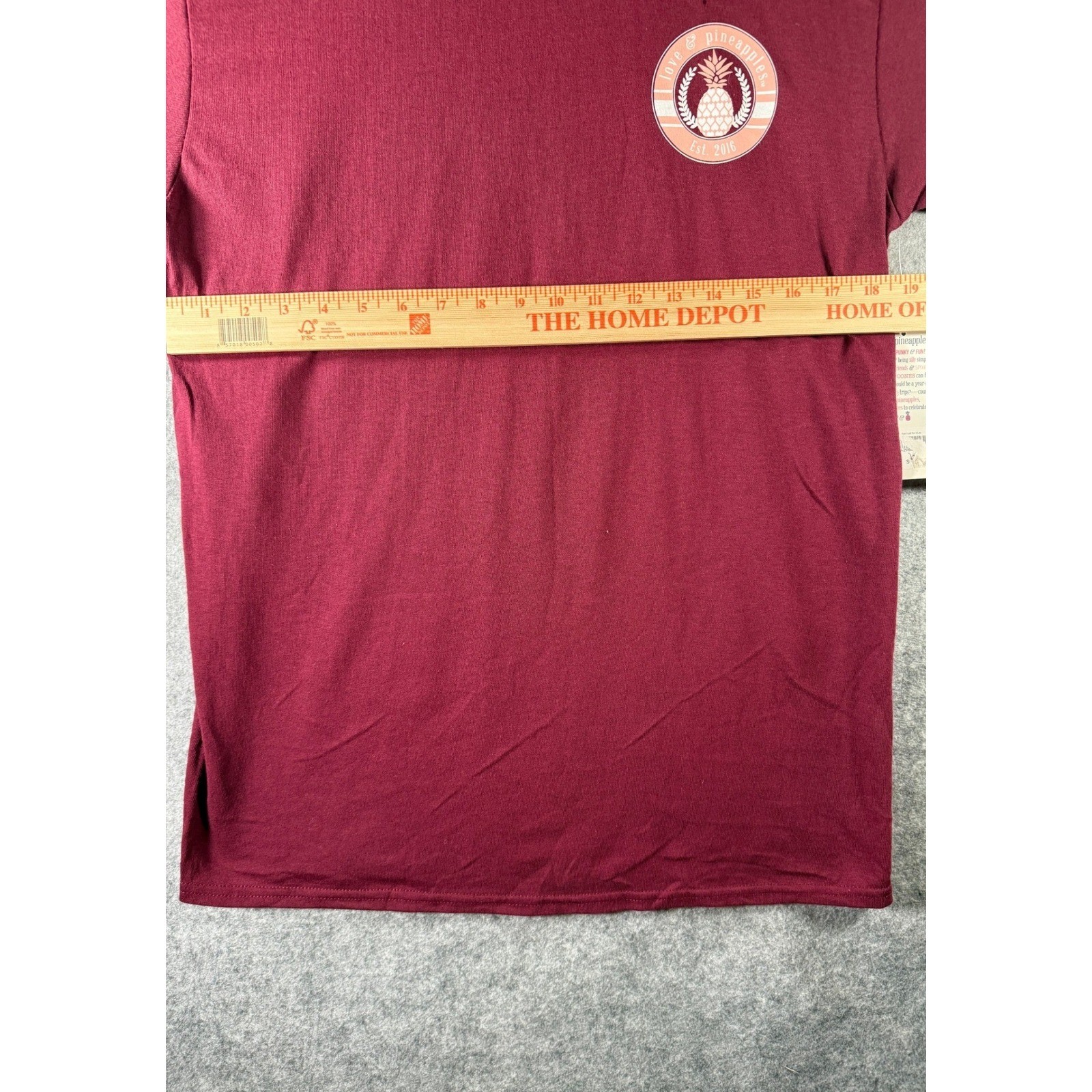 NWT Love & Pineapples Womens Part Huntress Part Girl Boss – T-Shirt Maroon L