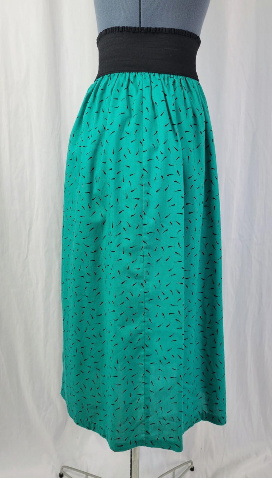Vintage Wide Black Elastic Waistband Skirt w Teal Green Patterned Skirt Size 9