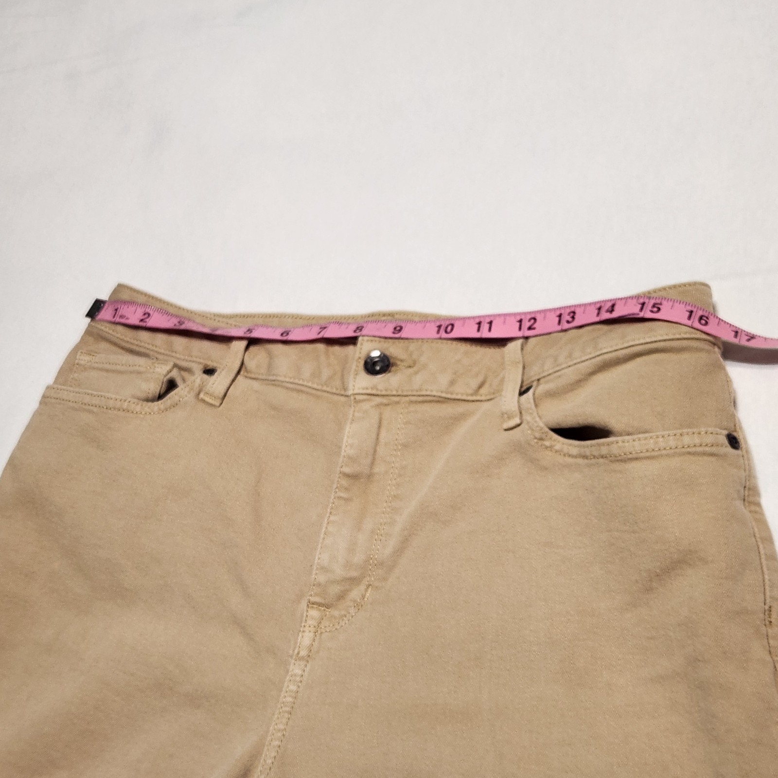 LL Bean Classic Fit Womens 14 Petite Tan Khaki Stretch Denim Jeans Straight Leg