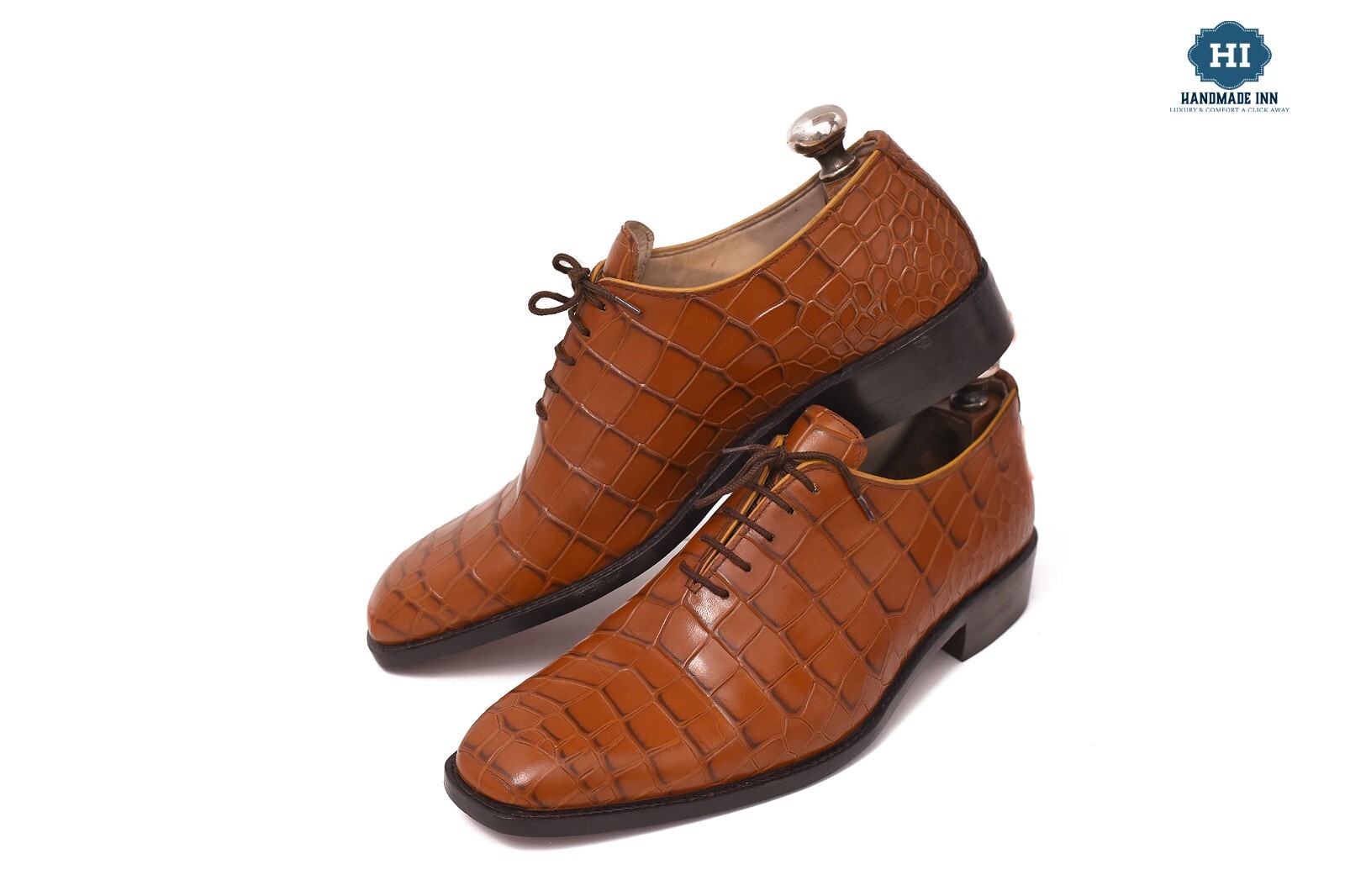 Elevate Your Style with Exquisite Crocodile Texture Leather Shoes | Shop Now