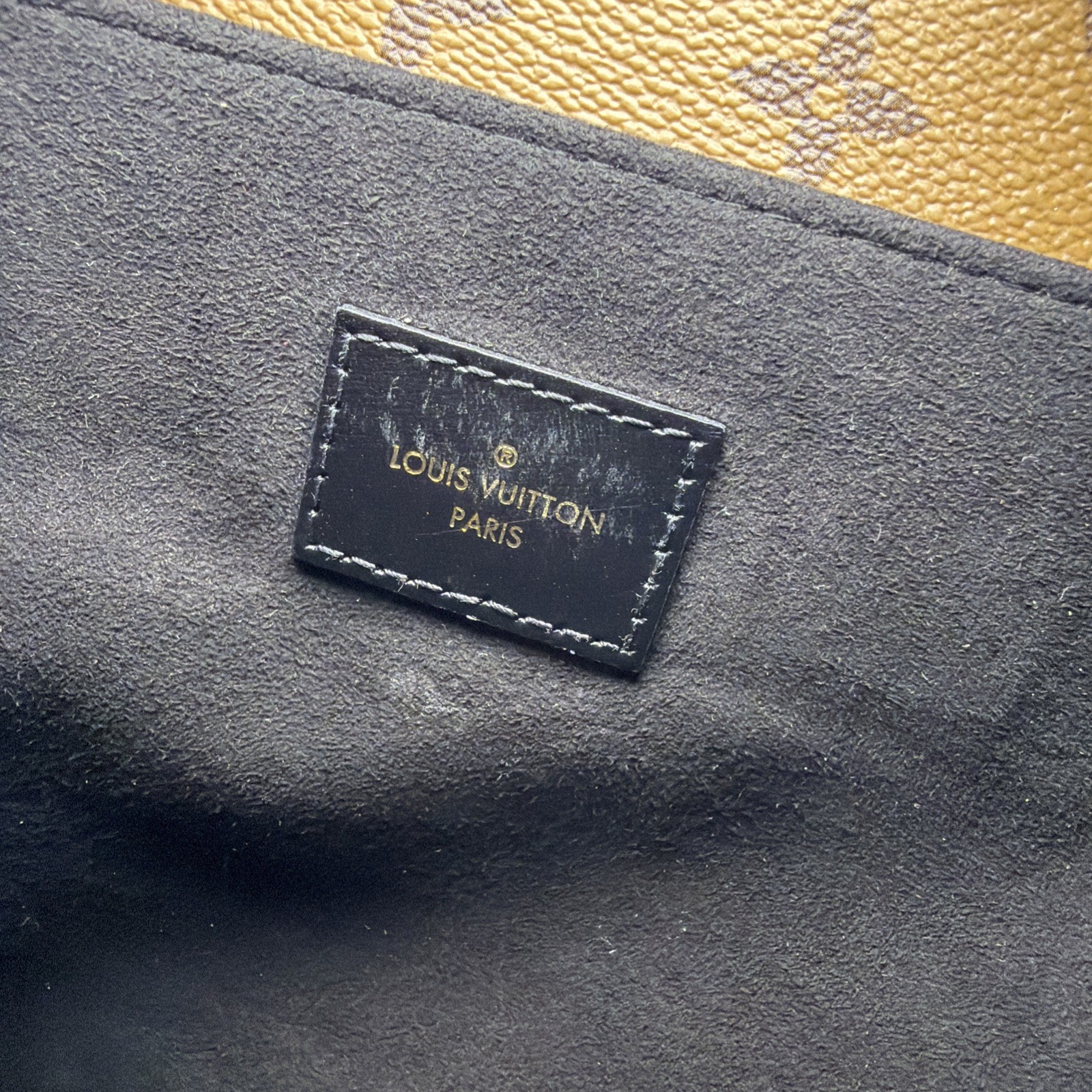 Louis Vuitton POCHETTE METIS REVERSE Monogram. 100% authentic.