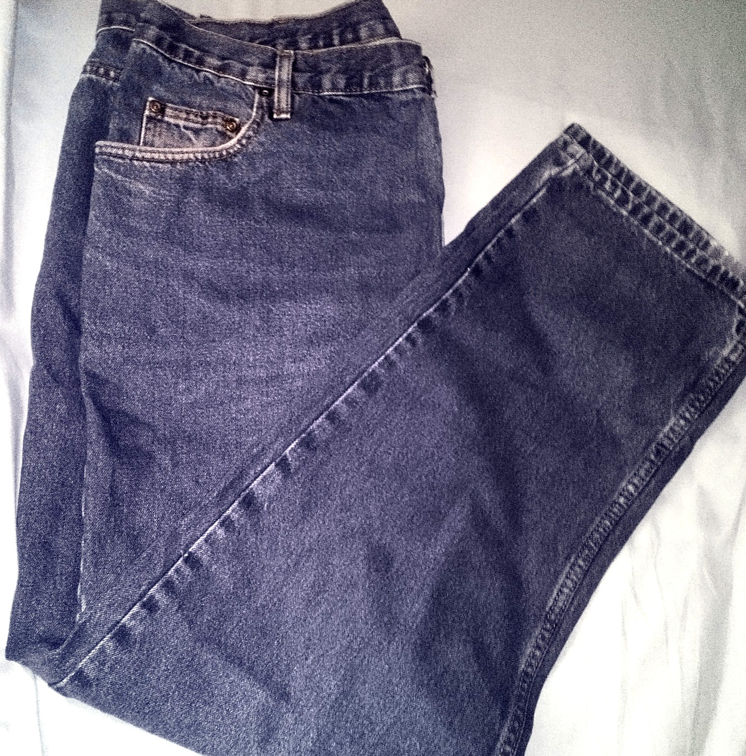 Men’s Jeans Size 40 x 32. Straight Leg (Actual- 40×30) Red Head Brand Company