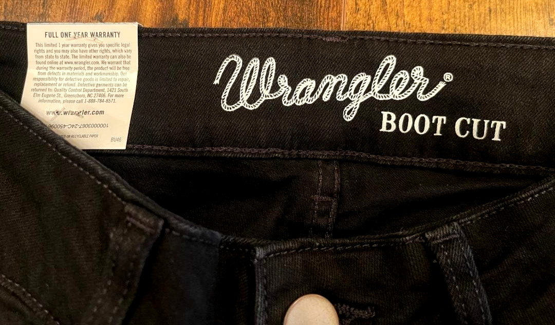 Wrangler Womens BNWT Black BootCut Denim Jeans Size 29 7X34