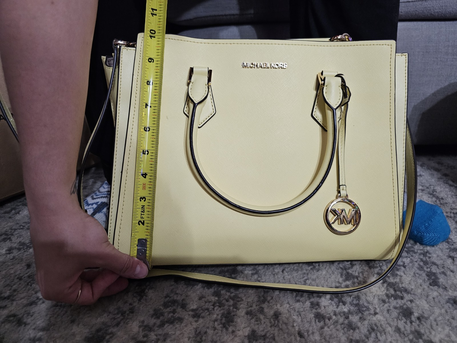 Michael Kors Yellow Satchel Zip Top Handle w Detachable Strap, Bag Charm