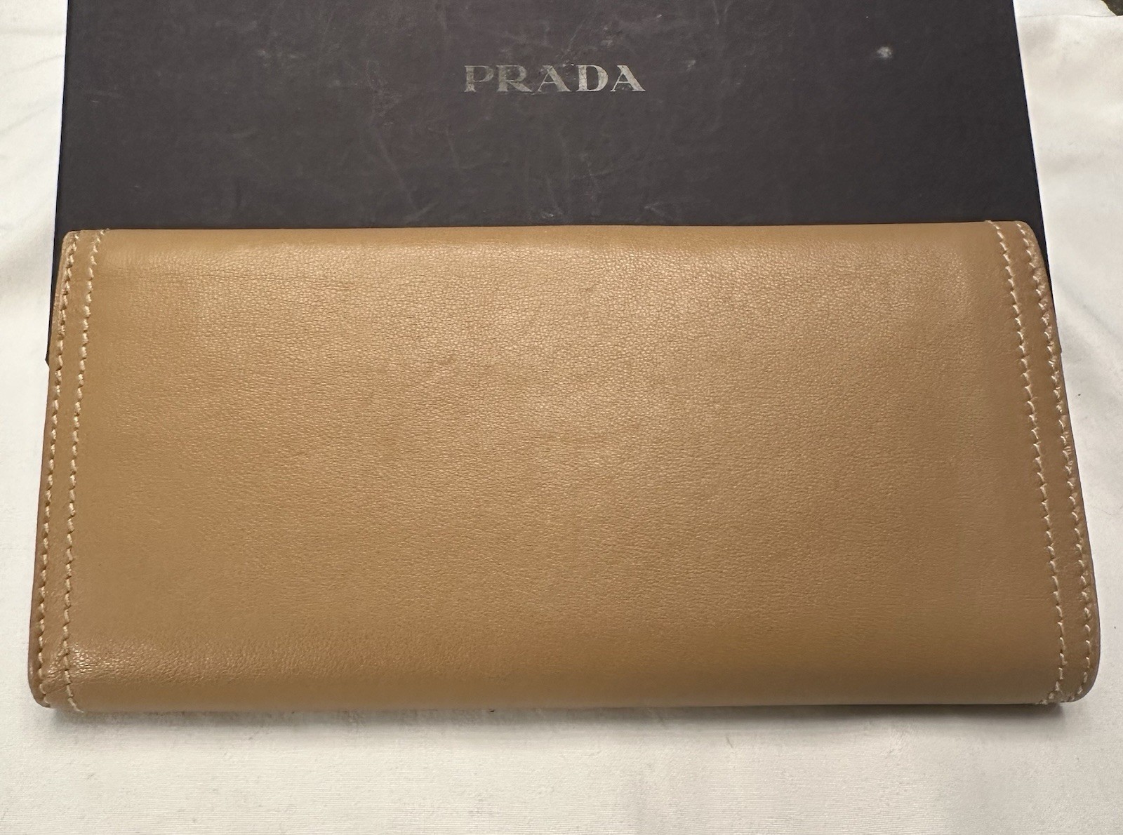 PRADA Beige Nappa Twist Lambskin Wallet with Box and Card Vintage Y2K 2003