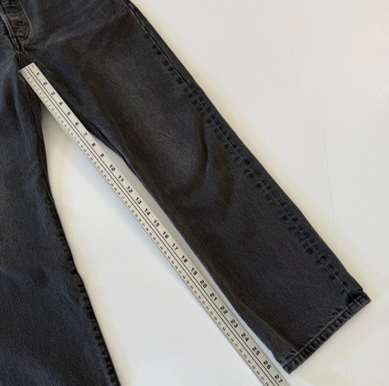 Levi’s Premium 501 Original Fit Women 29 Take A Hint Black Button Fly 27” Inseam