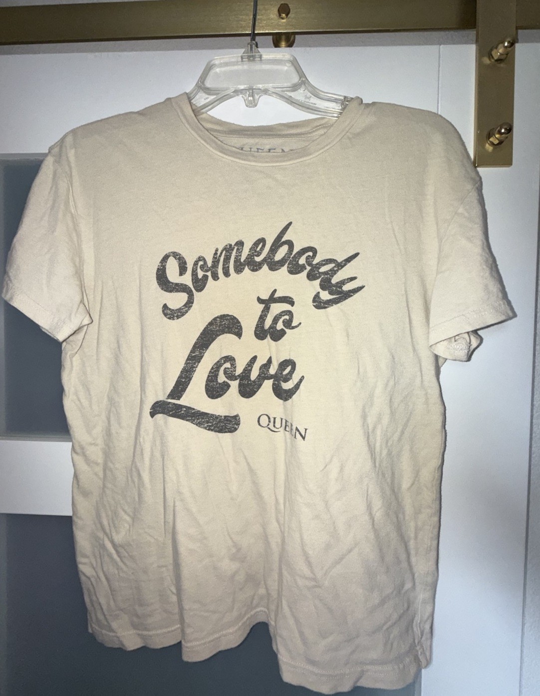Queen Official Merch Band Tee “Somebody To Love” Short Sleeve Shirt Size Small