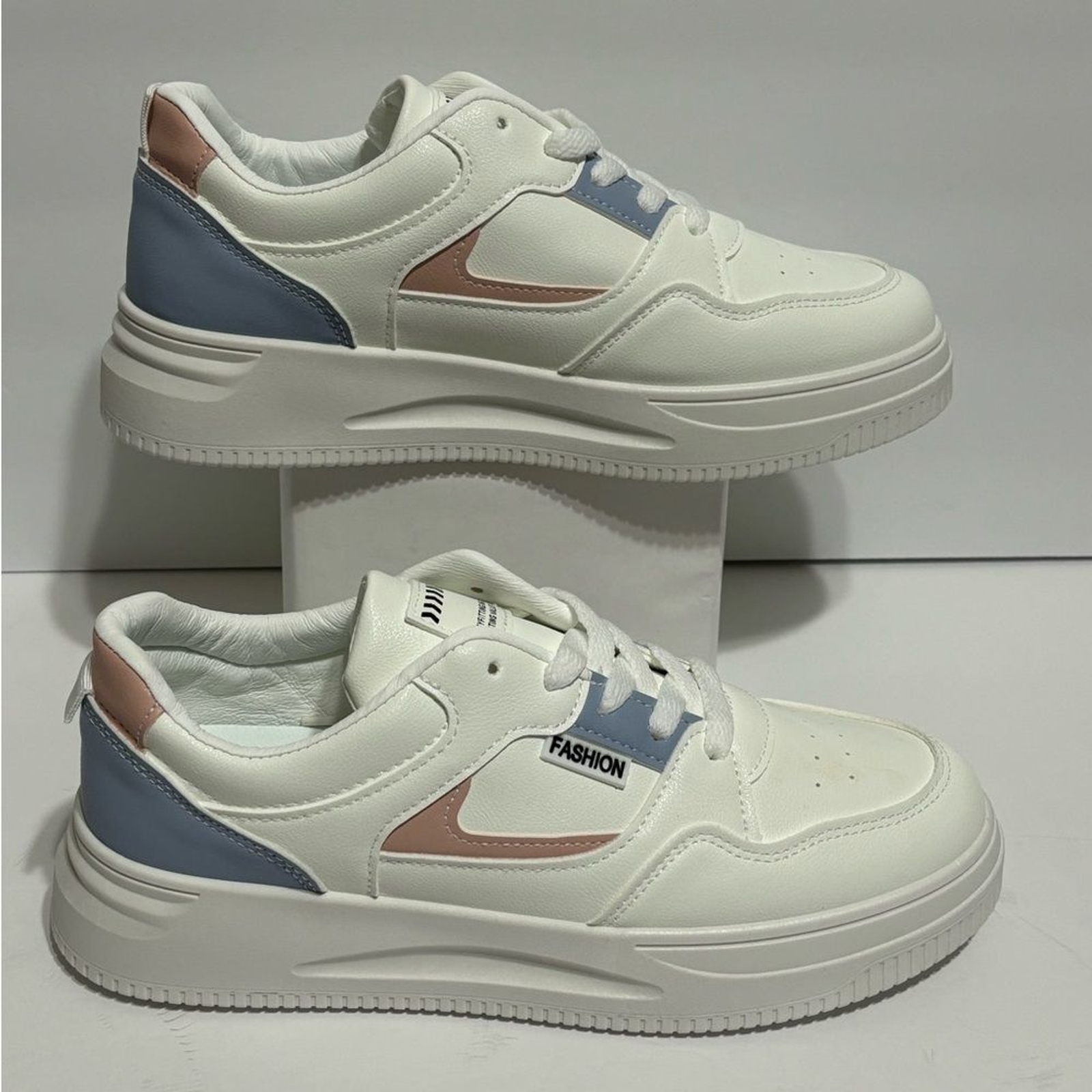 Women’s casual walking running faux leather sneakers size EUR-41 -US-10 – 10.5