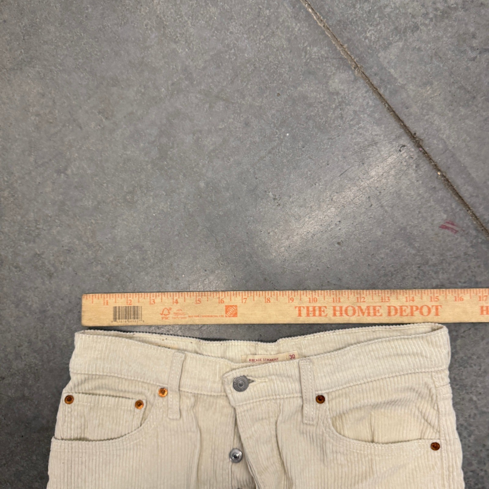 Big E Levis Premium Ribcage Straight Corduroy Pants Cream White 30 Button Fly