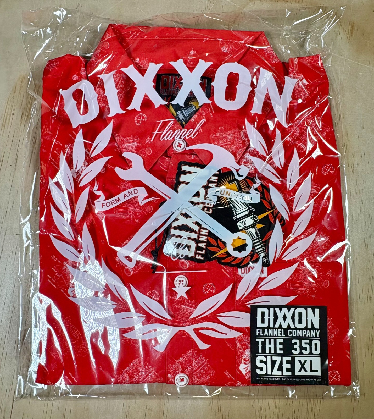Dixxon Flannel Company Mens The 350 Party Button Up Shirt Size XL New