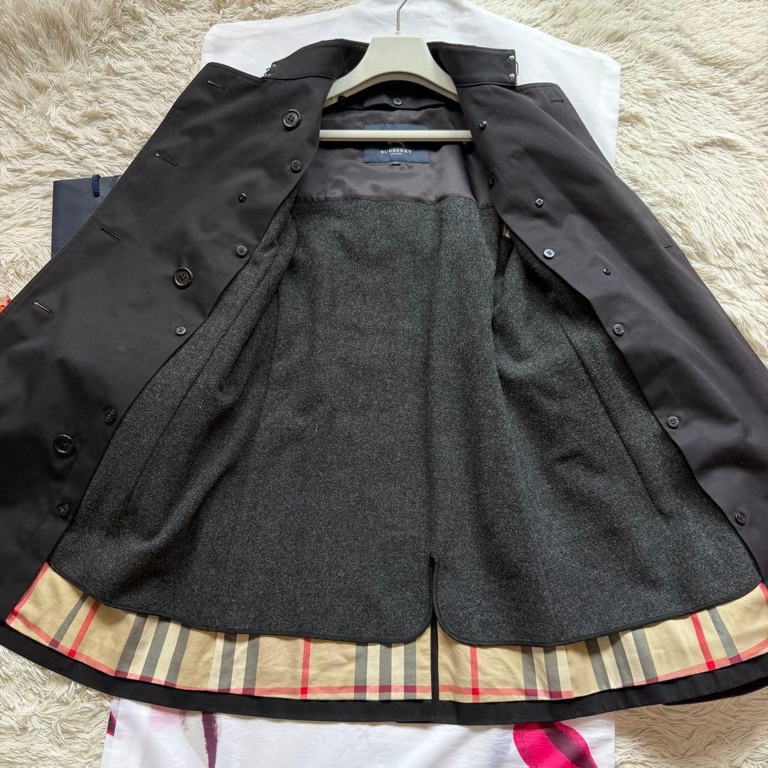 Burberry London Black Coat Removable Wool Liner Women’s Size 36 Belted Check
