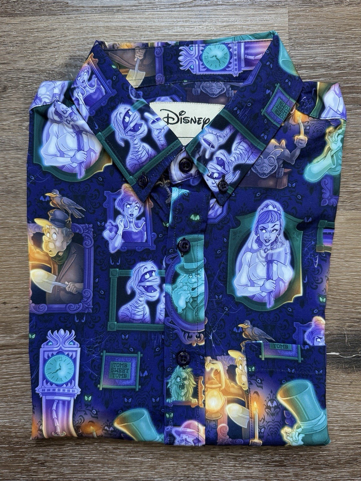 RSVLTS medium Disney parks exclusive haunted mansion ride brand new shirt