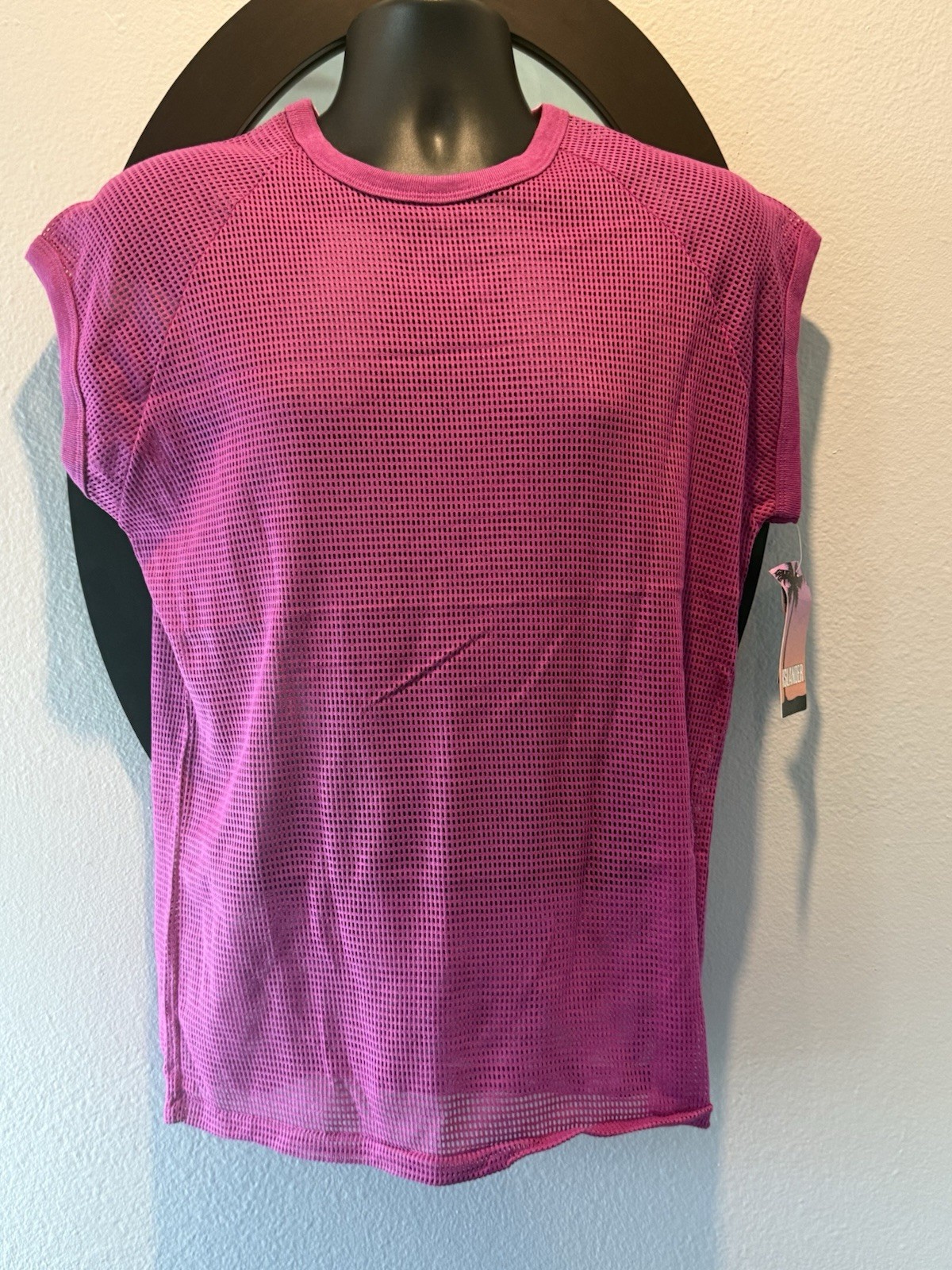 VTG Islander Mens Mesh Muscle T-Shirt Sz L Fushia Pink Club Rave Pride 80s 90s