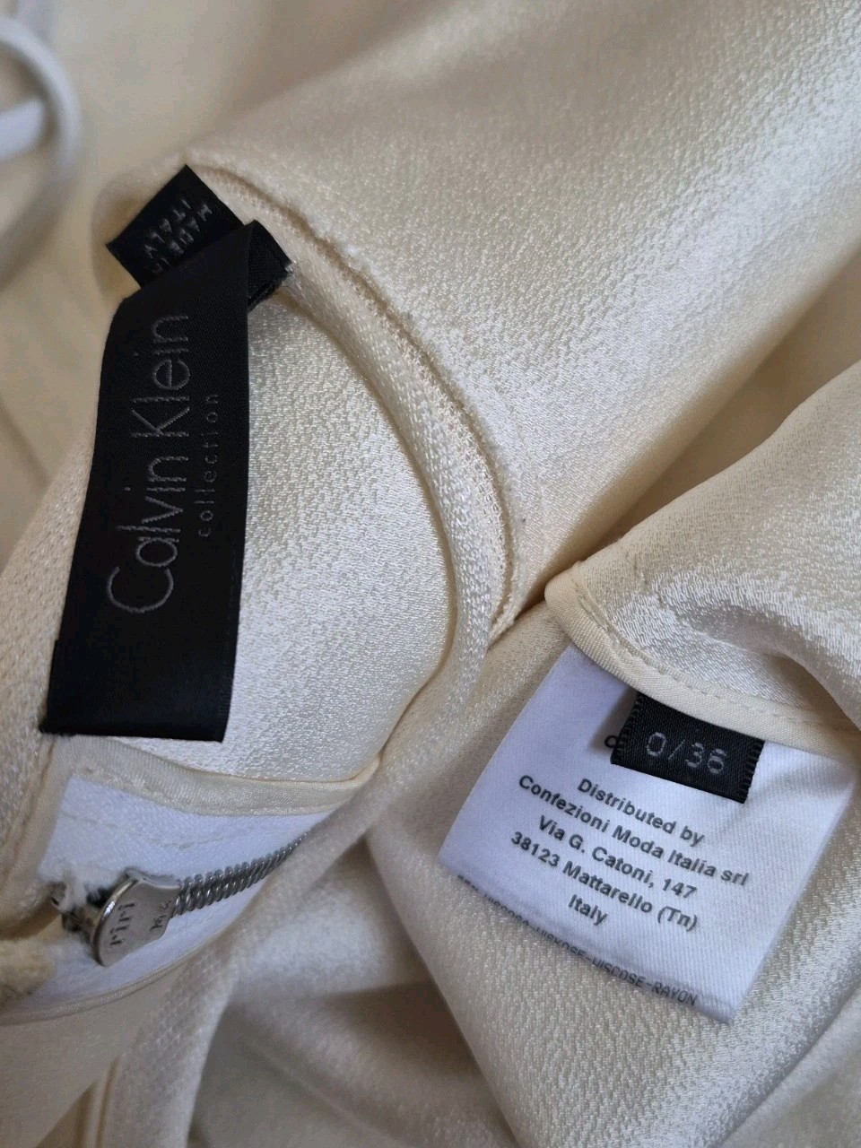 Vintage Calvin Klein Collection Dress Runway Ivory Size 0 / 36 Made In Italy