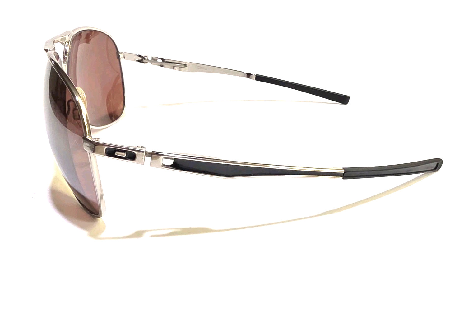 Oakley Aviator Plaintiff Polished Chrome/Black OO4057-06 Sunglasses Scratches