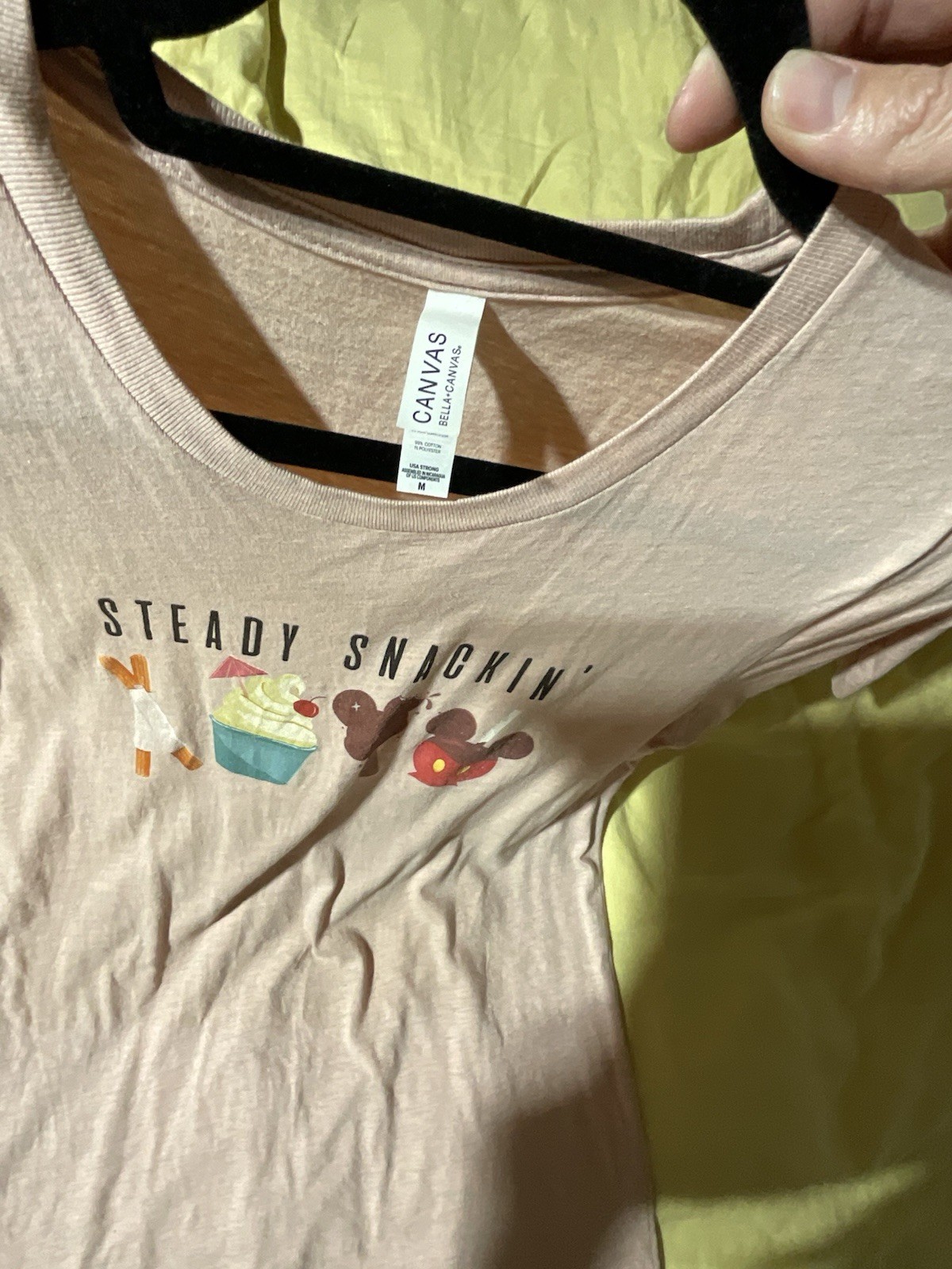 Bella+Canvas Mickey Mouse “Steady Snackin'” Graphic T-Shirt M Regular Pink