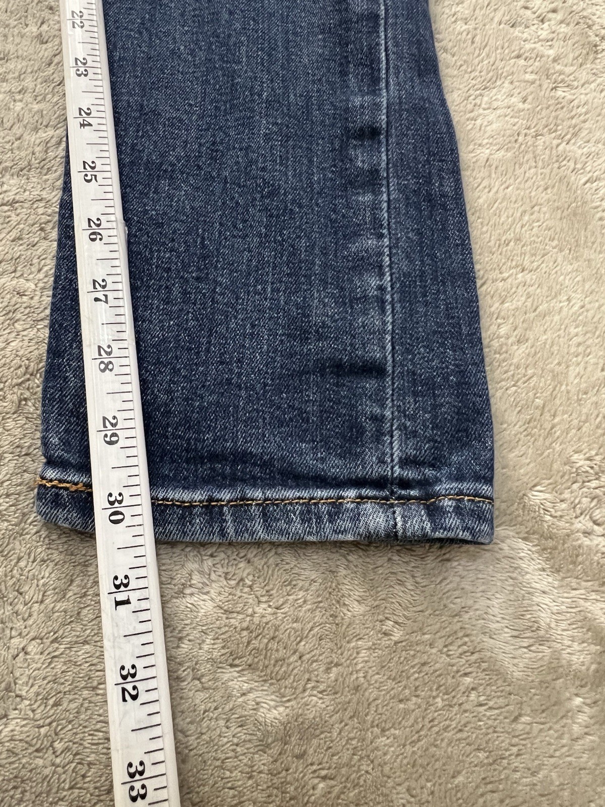 Levi’s 519 Men’s Size W36/ L32 US High Rise Straight Leg Skinny Jeans Blue