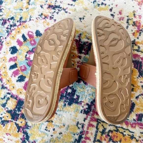 AEROSOLES Cina Vegan Leather T-Strap Sandals Womens Size 10 Comfort Slip On Shoe