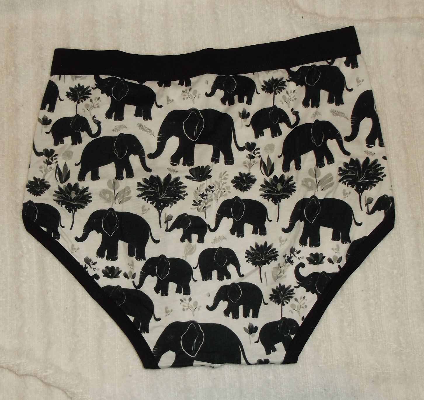 Men’s Pattern / Cartoon / Colored Waistband Adult Briefs Underwear S, M, L