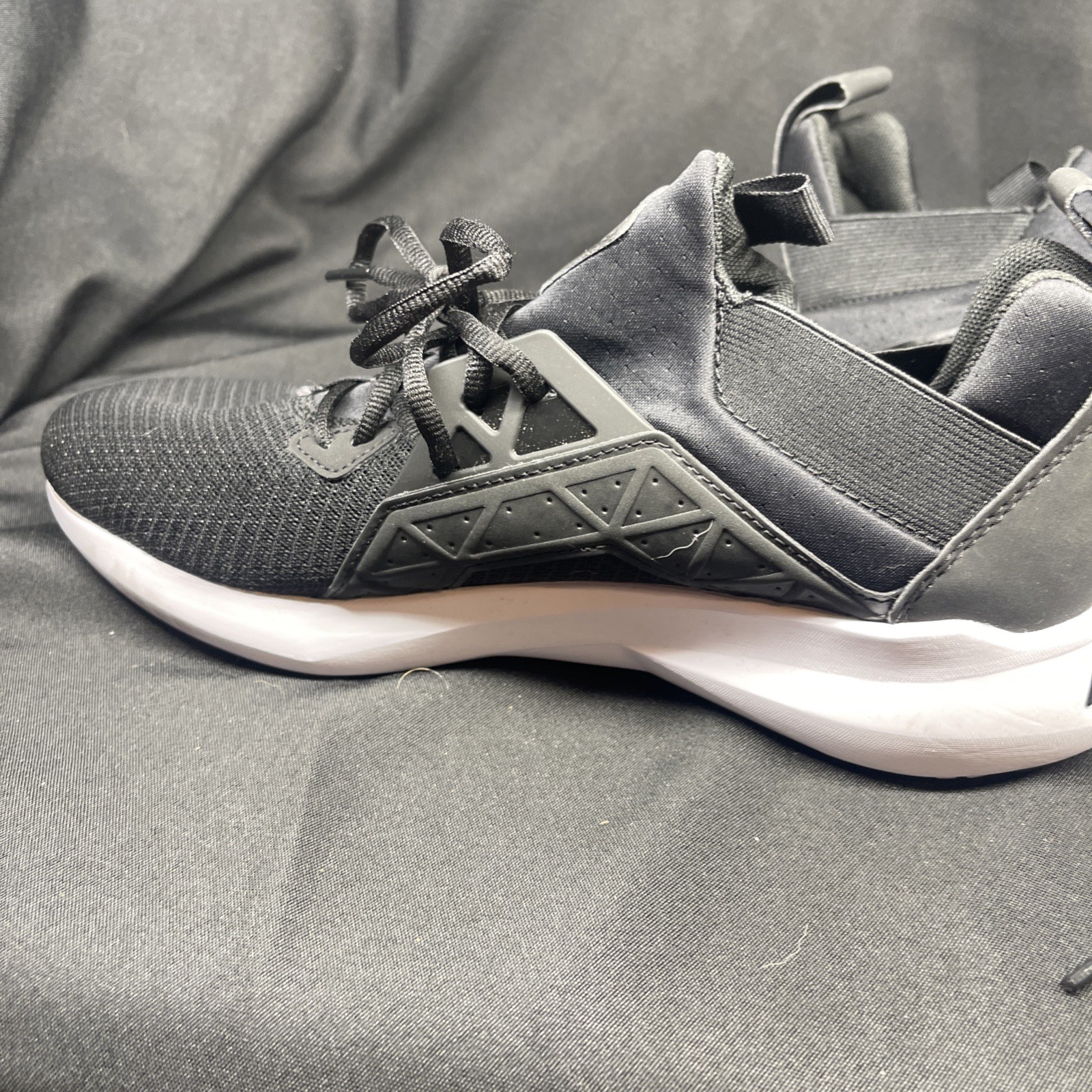 Puma Womens Softride Enzo NXT 195235-01 Black Lace Up Running Shoes Size 8.5