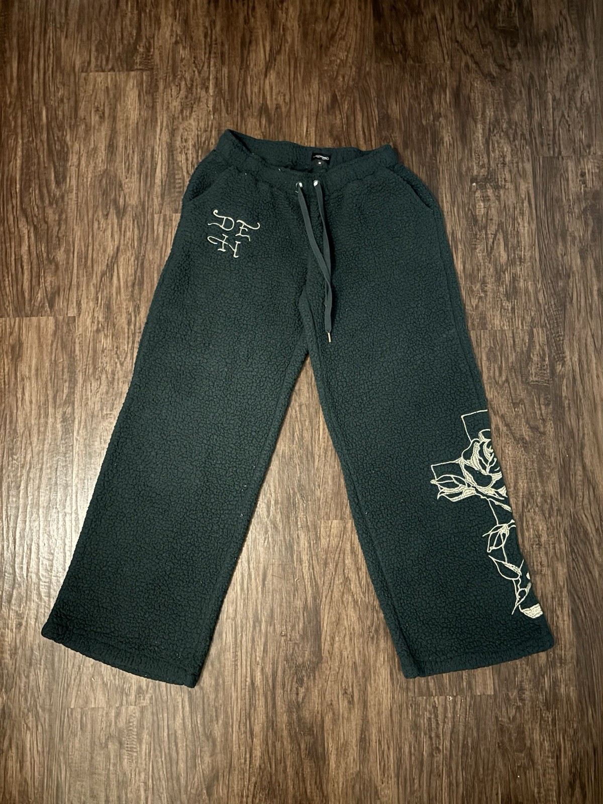 Ed Hardy Women’s Black 2pc Fleece Zip Hoodie & Pants Set Rose Graphic S