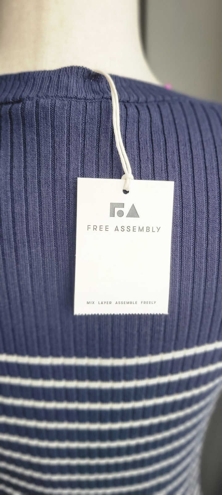 Free Assembly Ribbed Knit Dress Navy White Striped Ruffle Hem Size M NWT